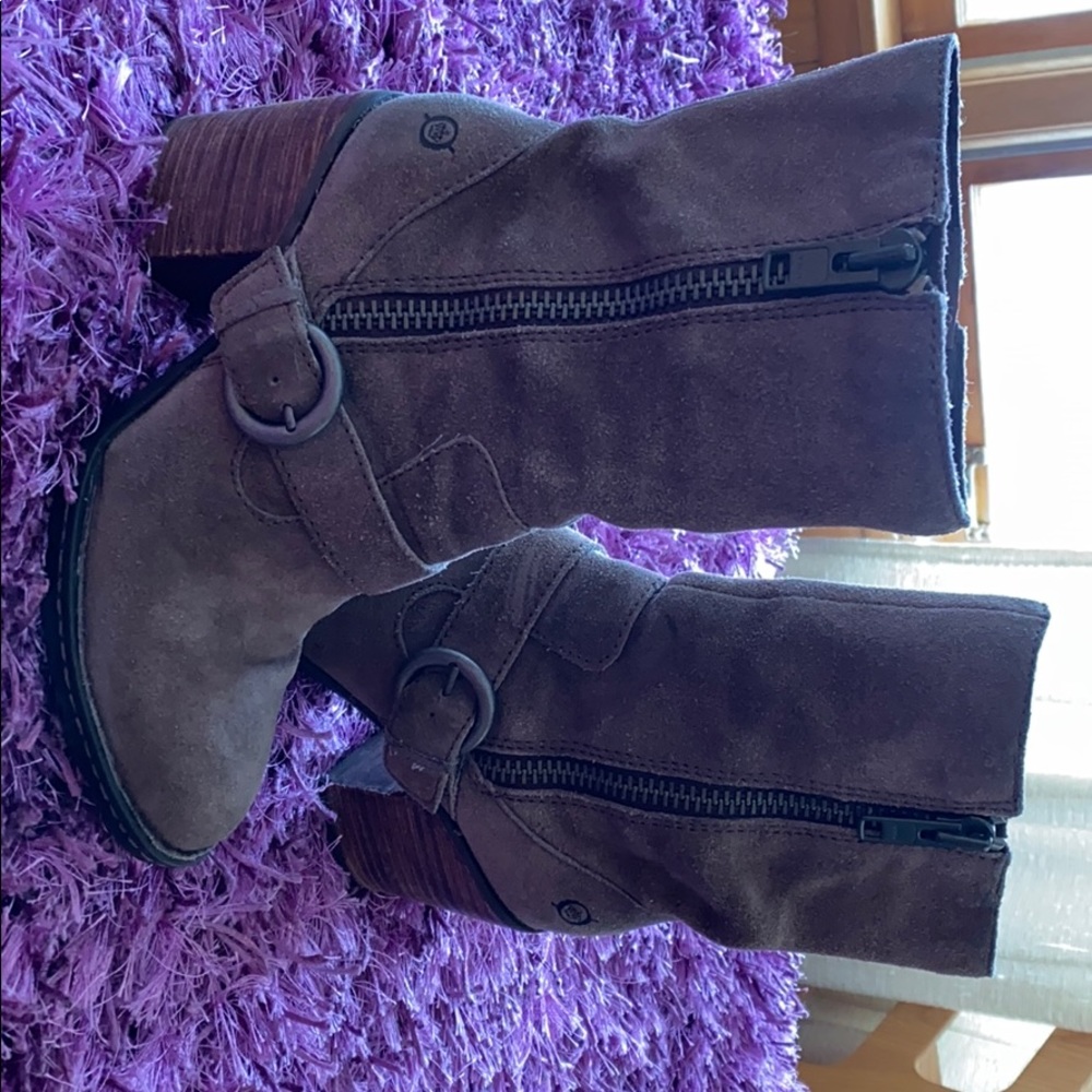 Woman’s Born Boots